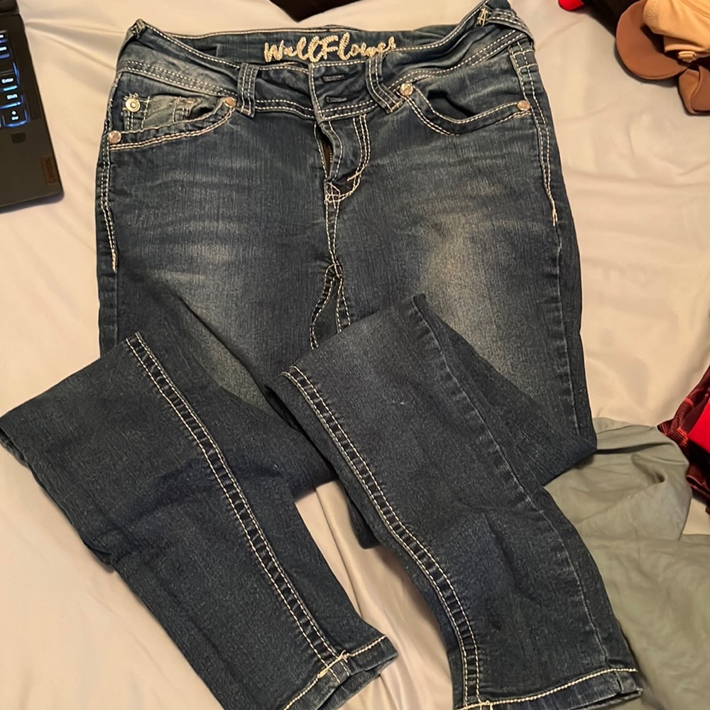 Wallflower jeans